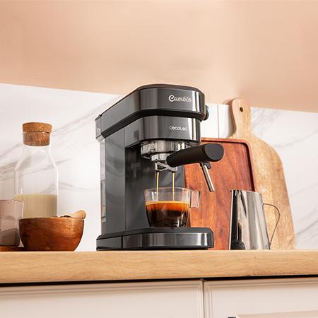 Máquina de café expresso Cecotec Cafelizzia 890 cinzento - 1350 W - 20 bar - Bocal de vapor ajustável - Reservatório de água amovível de 1,2 L - Bocal duplo para café - Sistema de poupança de energia - Aço inoxidável