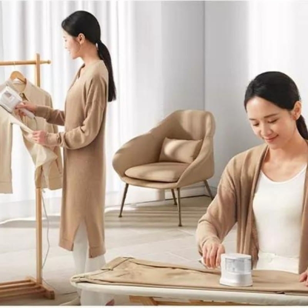 Ferro de engomar a vapor Xiaomi 100W portátil - Pressão até 30 kPa - Utilização vertical e horizontal - Pré-aquecimento em 30 segundos - Branco